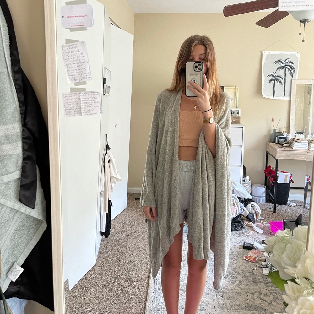 barefoot dreams wrap